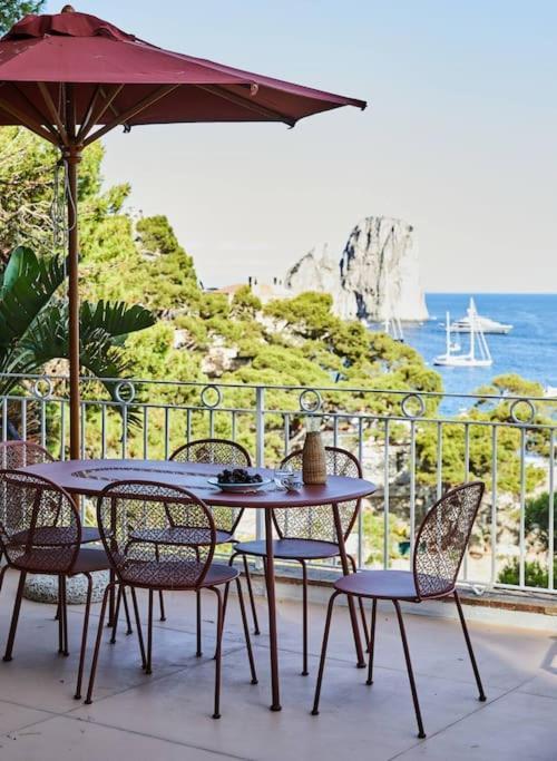 Villa Cisterna Capri, Private Beach Front Property With Pool Esterno foto