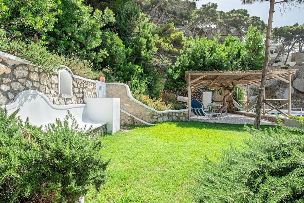 Villa Cisterna Capri, Private Beach Front Property With Pool Esterno foto